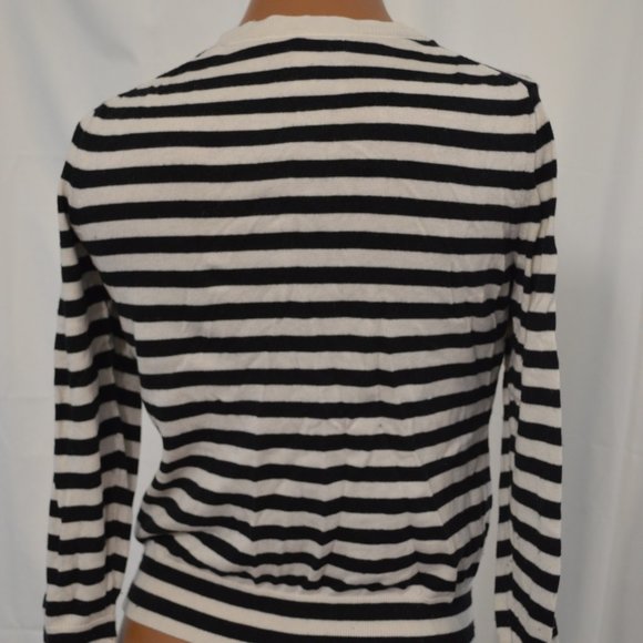 Black and White Cardigan - Picture 3 of 4